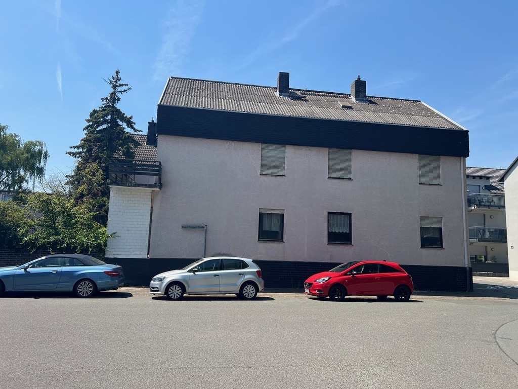 Großzügiges Wohnhaus in Bischofsheim
