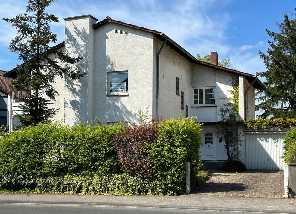  Einfamilienhaus mit Garten - zentral in Ingelheim