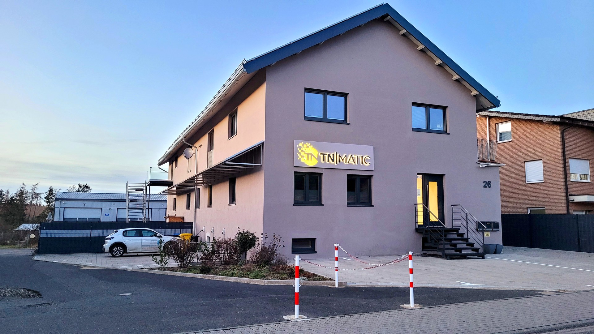 Ihr Büro wartet schon ☕ Moderne Einzelbüros (15–250 m²)
