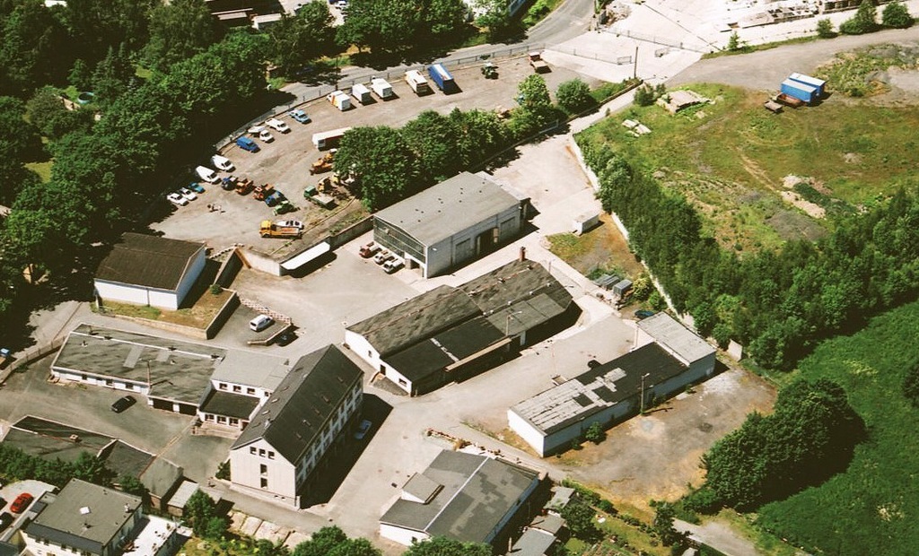 Gewerbeobj. mit Büro,Stahlbauhalle mit 5 to Portalkran,Freifläche