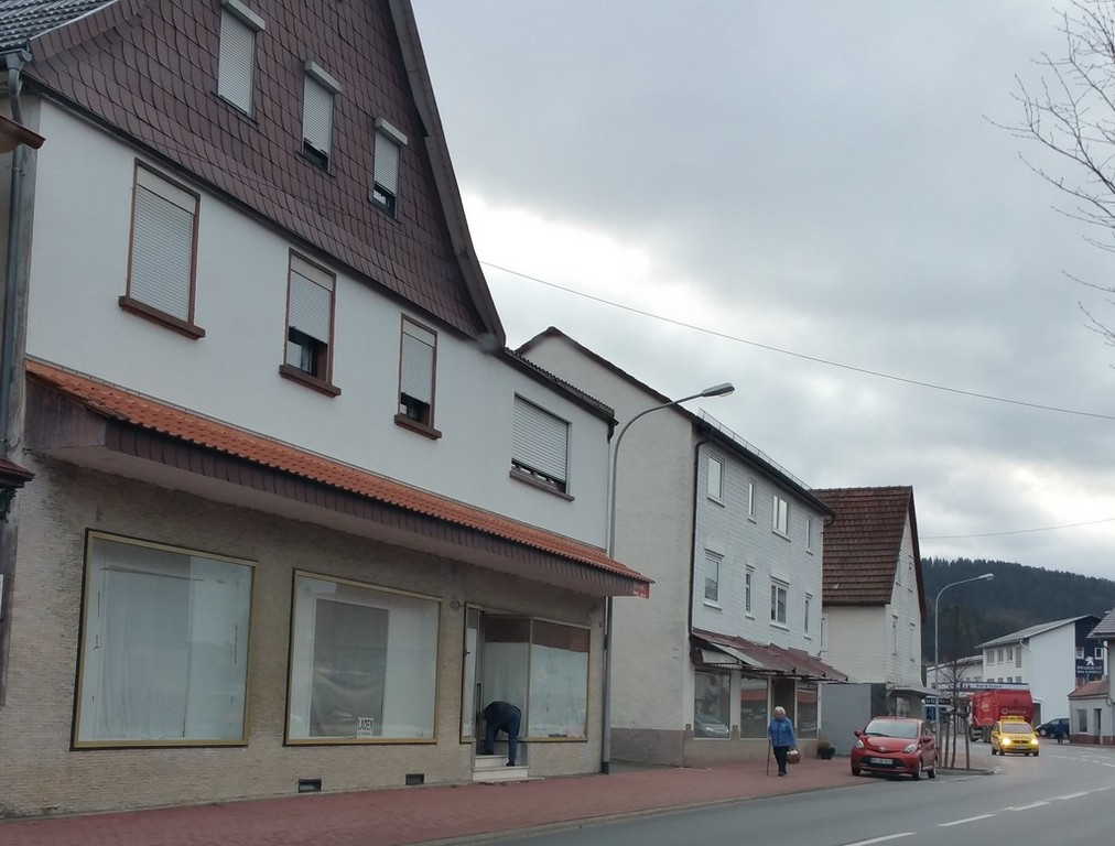 Laden-Büro-Lager in Affolterbach