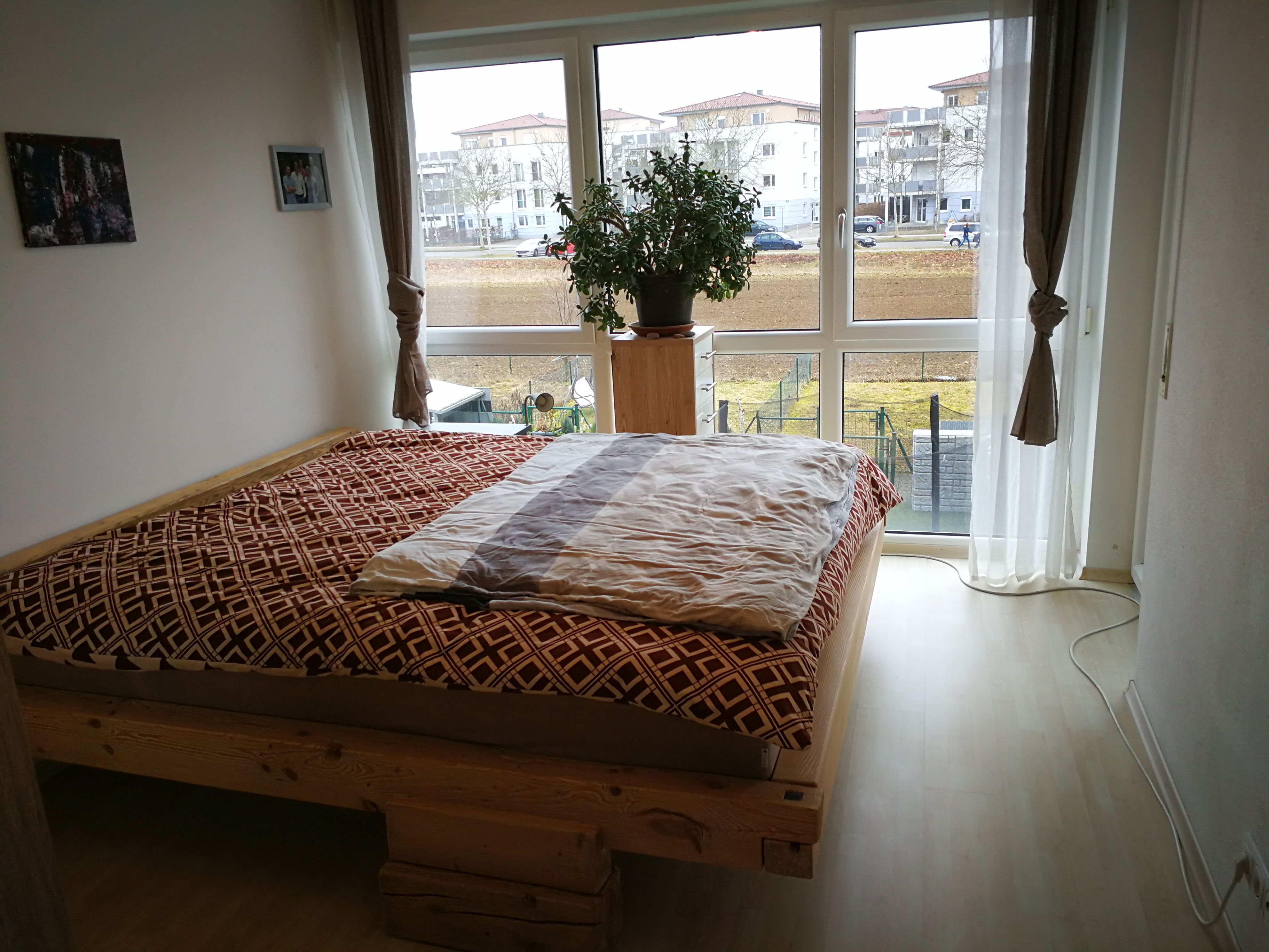 2,5 Zimmer 60qm Ap. Ing.  Citynähe/AUDI AG/Westpark (Entfernung ca. 2/ 2/ 0,5 Km)  