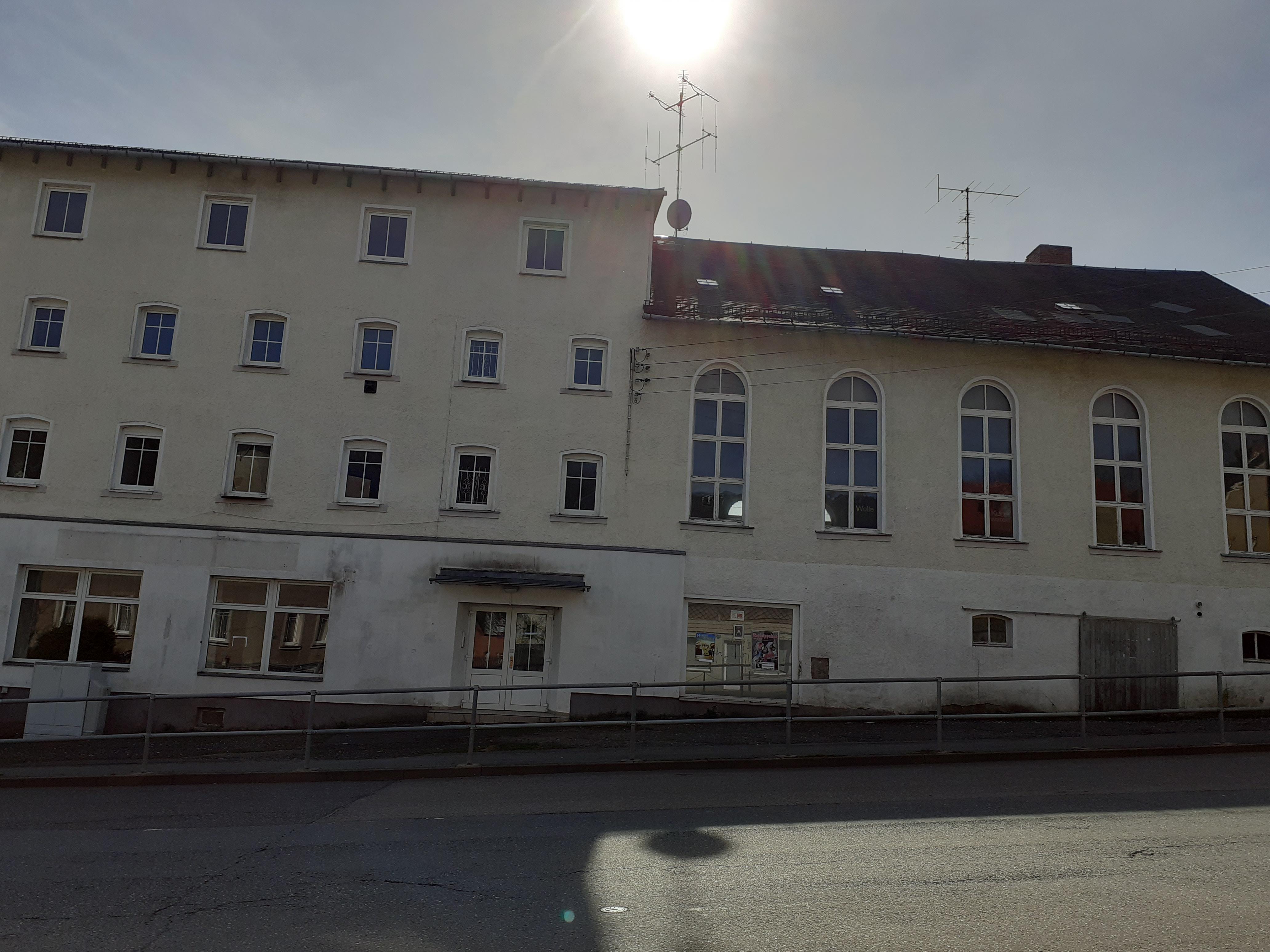 Wohn-und Geschäftshaus    Hohenstein-Ernstthal Hohensteiner Str. 3