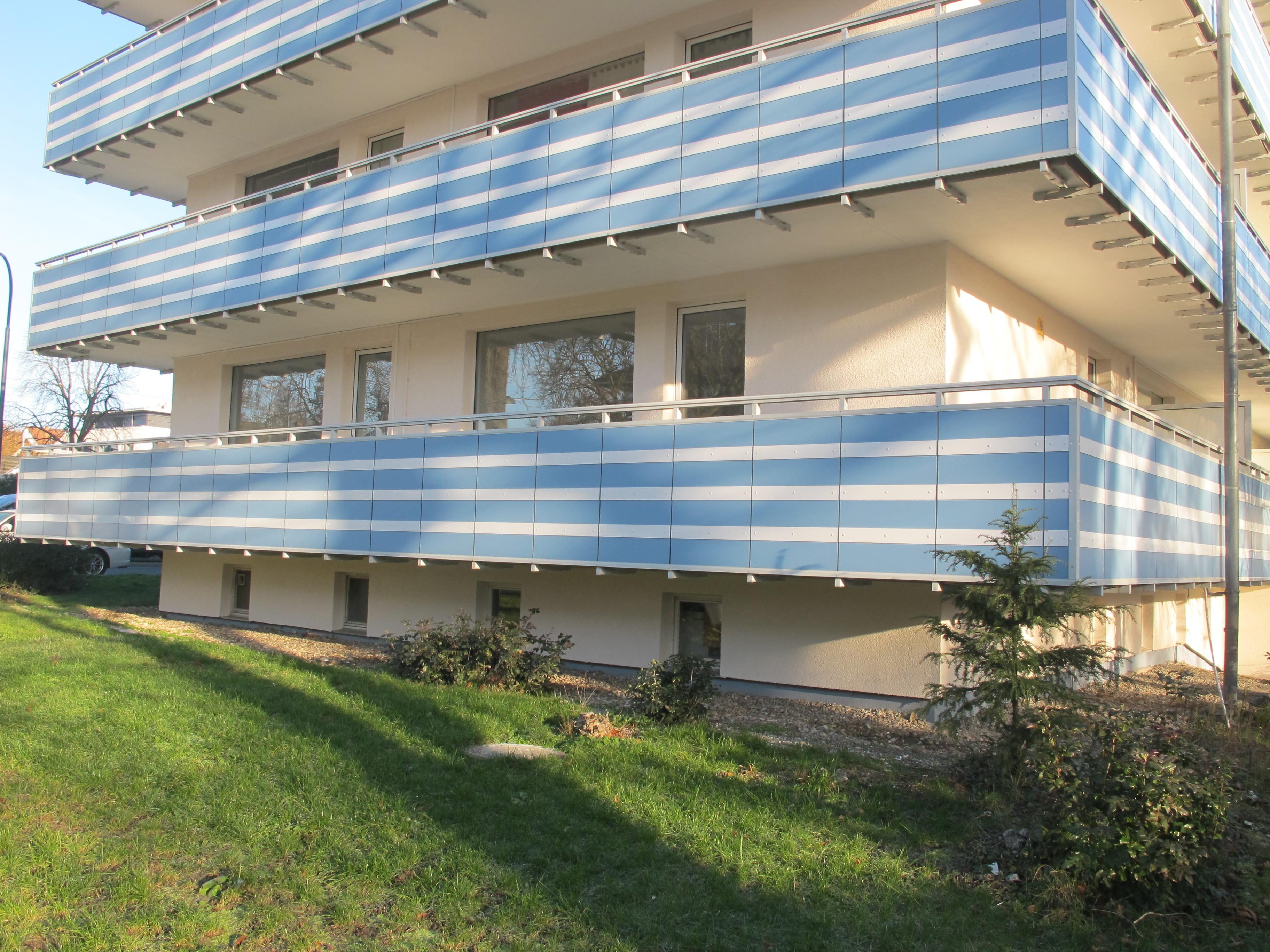 Exklusives 2-Zimmer Appartment mit Balkon und Schwimmbadnutzung in Oberursel/Taunus,