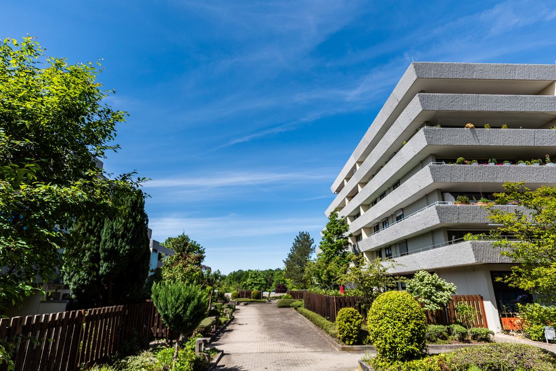 Luxus-Appartement 1,5 Zimmer mit W-Balkon in Vollaustattung