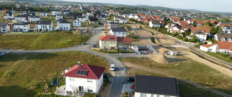Modernes Neubaugebiet »Schleichenbach 2«